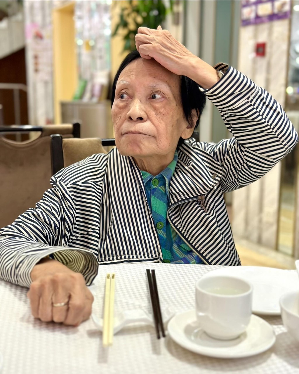 87歲余慕蓮現身聚會，狀態驚喜回暖