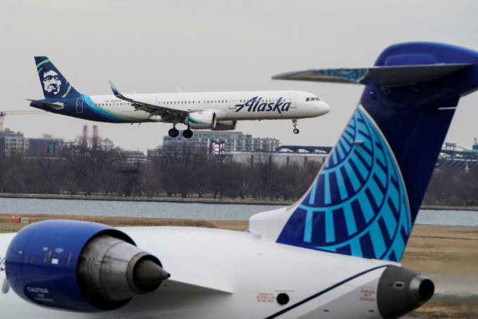 阿拉斯加航空緊急制動 避免重大空難