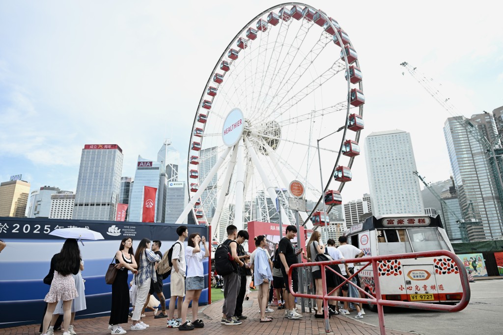 內地旅客來港迎國慶黃金周：預計吸引逾百萬遊客