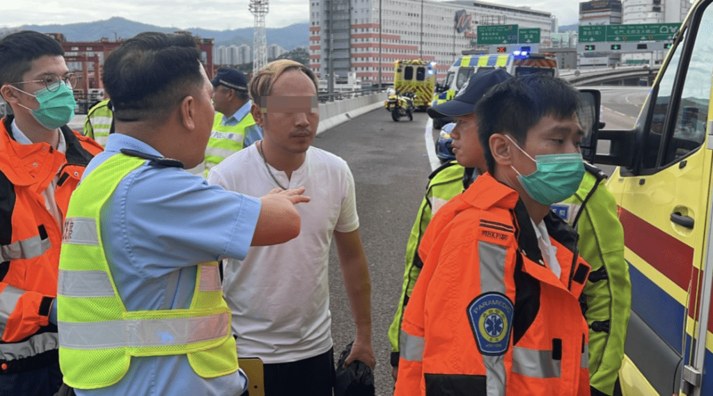 三號幹線發生嚴重車禍，造成交通擁堵