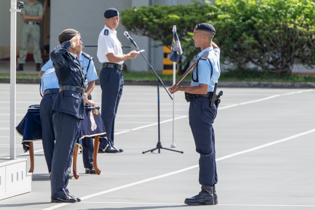 追尋警察夢想的勇敢步伐