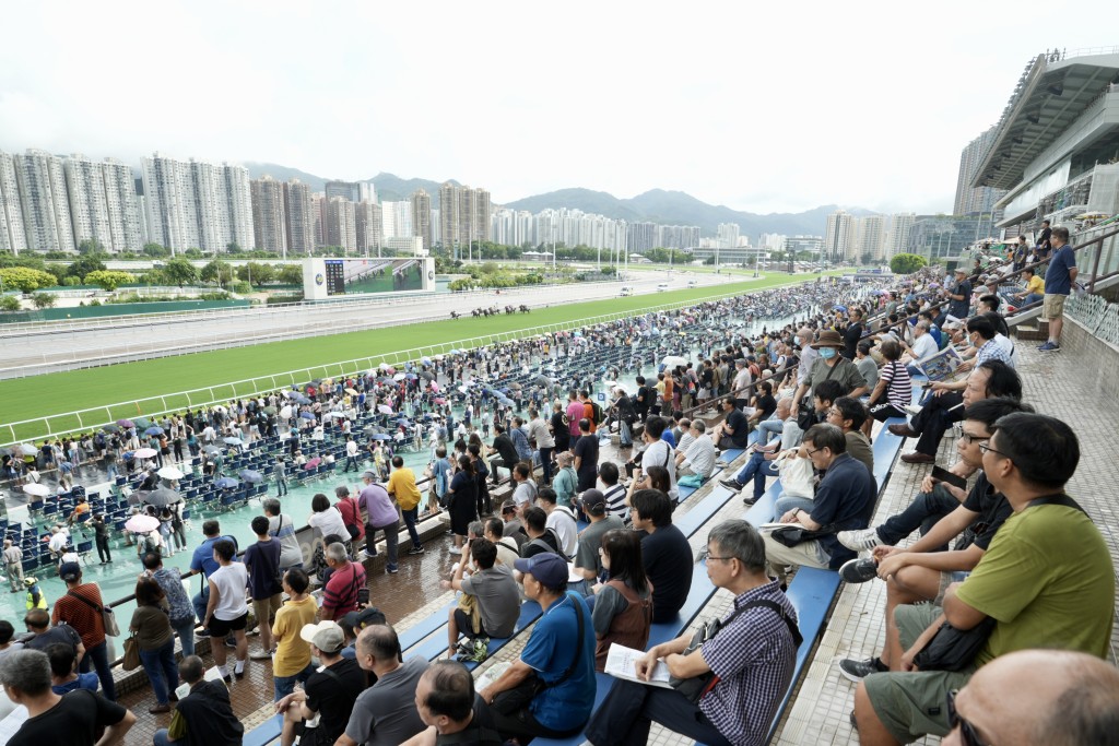 新馬季熱鬧開鑼，沙田馬場迎來全城期盼