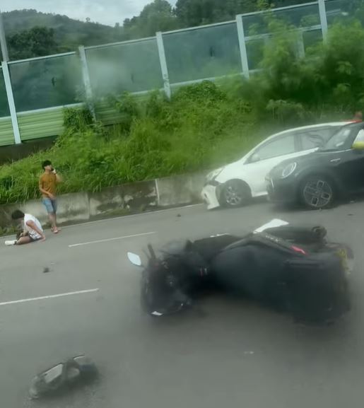 大埔吐露港公路發生驚險7車相撞意外，2人受傷