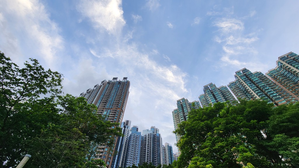 天氣變幻無常，颱風影響廣東沿岸