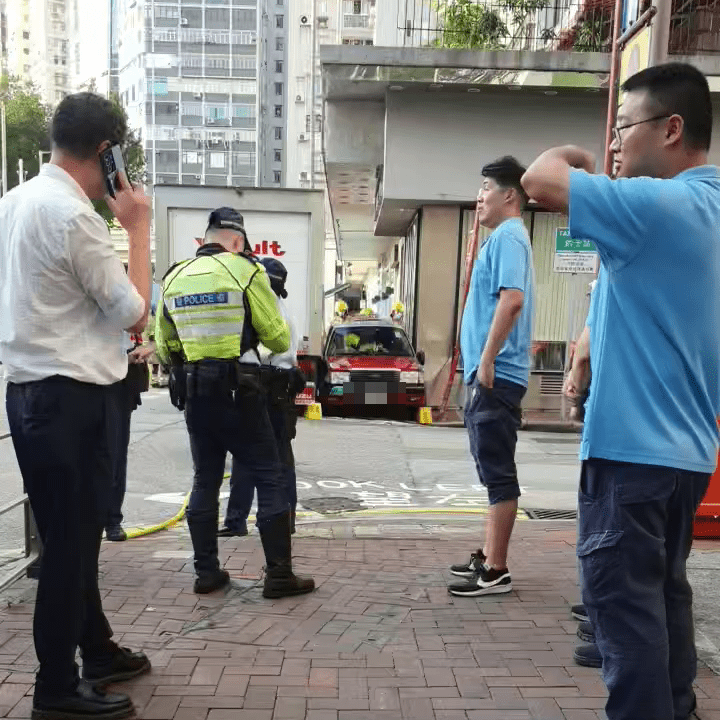 交通意外驚魂：天后區貨車撞的士 駕駛員一度被困