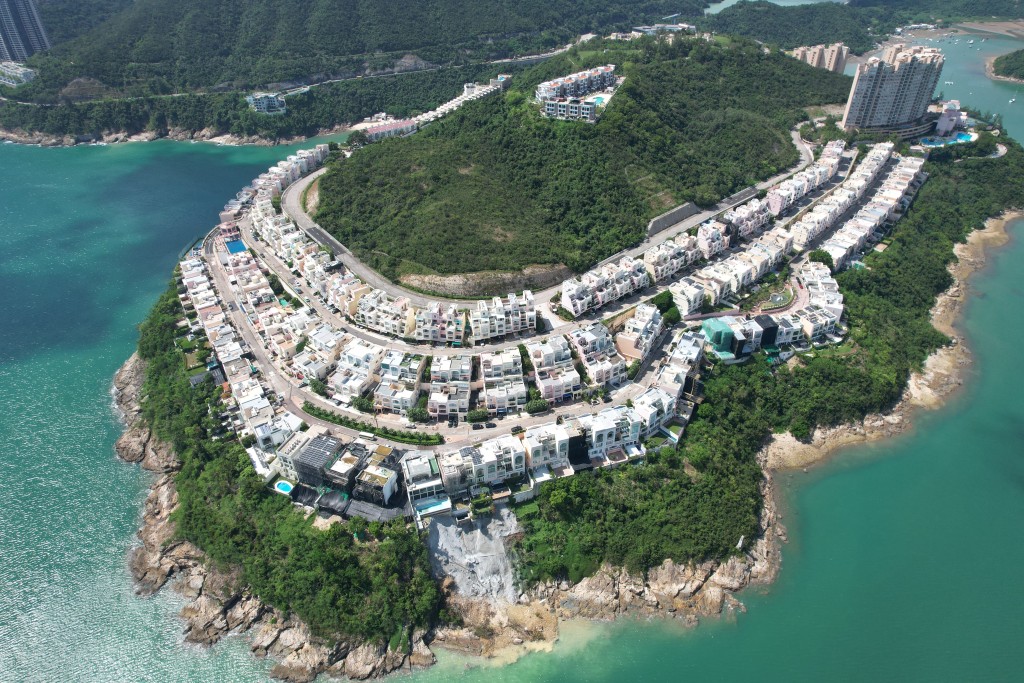 颱風襲港「摩羯」下的紅山半島：風雨中見修繕與崩塌